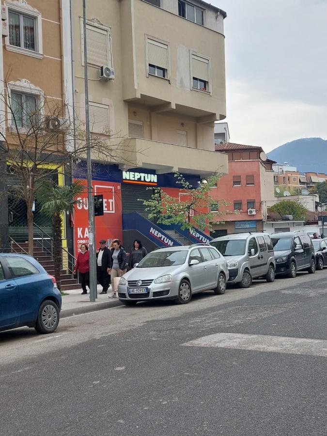 Vila Tafa Apartments Ap3 Tirana Zewnętrze zdjęcie